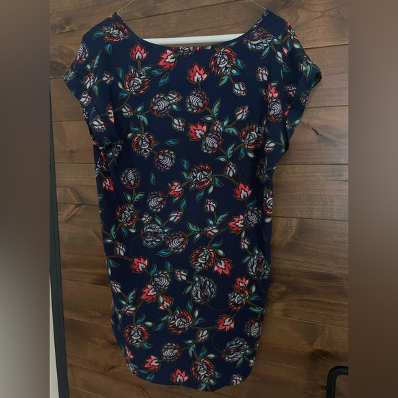 Express, Size M, navy blue with floral design - Picture 2 of 3